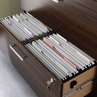 Sauder - La Collection Affirm Classeur latéral - Finition Noble Elm-Les tiroirs sont verrouillables pour un rangement sécurisé de vos fichiers les plus importants.