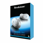 Écouteurs Brookstone NanoLink True Wireless avec étui de chargement - Blanc-L'étui en métal de qualité supérieure protège les écouteurs et se glisse facilement dans les sacs et sacs
