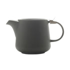 Maxwell & Williams - Théière au charbon teintée - 600 mL-La théière est en porcelaine avec un couvercle en acier inoxydable et un infuseur en acier inoxydable.