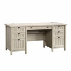Sauder 65"W La Collection Costa Bureau Ministre - Finition Chalked Chestnut-Plateau durable de 1 po  d'épaisseur