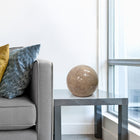 Simple Designs -Lampe de table boule de pierre de 7 3/4 "- Champagne-Garantie limitée d'un an