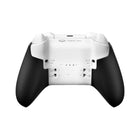Xbox - Contrôleur sans fil Elite Series 2 Core - Blanc-Les pouces réglables, la poignée caoutchoutée enveloppante et la gâchette plus courte vous aident à mieux viser et à tirer plus rapidement.