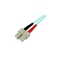 StarTech  Câble de raccordement à fibre optique turquoise duplex LSZH 50/125 multimode LC vers SC, 10 m, 10 Go-Les câbles à fibre optique offrent un signal de qualité supérieure sur des distances plus longues