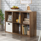 Sauder - Select Bibliothèque de rangement à 6 cubes - Pin Rural-La surface supérieure spacieuse offre un espace de rangement et un affichage supplémentaires pour des objets comme une lampe ou des haut-parleurs sans fil