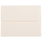 JAM Paper Enveloppes livret Strathmore avec fermeture gommée, fini toilé, 4 3/8 x 5 3/4 po, blanc naturel, 1000/pqt-Blanc naturel