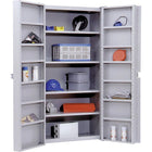 KLETON – Armoire de rangement à porte creuse-Un moraillon à cadenas (ne peut être ouvert avec un coupe-boulon) aide à sécuriser le contenu de cette armoire de rangement à haute densité à portes creuses.