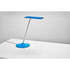 Lampe de travail Humanscale Horizon 2.0-Un contrepoids interne et des rotules en acier réglables permettent au bras unique d'Horizon d'être déplacé sans effort. Le luminaire a une portée impressionnante de 15 ", permettant à la lumière d'être dirigée exactement là où elle est nécessaire.