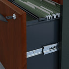 Bush Business Furniture - Bureau 48 po avec classeur mobile Cubix de, cerisier Hansen/galaxie-Le classeur mobile se verrouille pour votre sécurité et offre 2 tiroirs simples pour vos fournitures de bureau ainsi qu’un tiroir classeur pleine extension pour les documents de format lettre, légal, et A4
