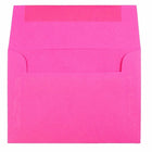 JAM Paper Enveloppes format livret de teinte claire avec fermeture gommée, 3 5/8 x 5 1/8 po, fuchsia, 1000/paquet-Taille : A1 (3 5/8 x 5 1/8 po)