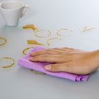 Vileda Linges Actifibre Multi Surface-À utiliser avec ou sans solution de nettoyage. Il suffit de tremper le chiffon dans de l'eau, de l'essorer pour éliminer l'excédent d'eau et d'essuyer facilement les taches