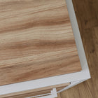 Sauder - La Collection Nova Loft Bureau - Finition Kiln Acacia-Tiroir inferieur avec coulisses à extension complete pour dossiers suspendus de format lettre.