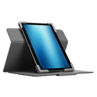Targus - Etui rotatif Pro-Tek pour tablettes de 9 po à 10,5 po - noir-Des découpes précises pour accéder aux commandes, aux ports et à la caméra