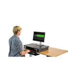 Uncaged Ergonomics – Support CHANGEdesk à hauteur réglable pour bureau assis/debout, support clavier réglable, noir (CDM-B)-Grande plage de hauteur offrant 5 positions du moniteur, de 4 po à 21,5 po