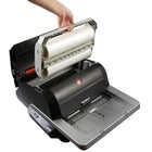 GBC - Plastifieuse thermique automatique Foton 30 sans pochette (3381639080) -Trois modes permettent de plastifier des pages de format lettre, des documents surdimensionnés et des formes bizarres. Chargez jusqu'à 30 feuilles de format lettre dans l'alimentateur automatique