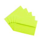 JAM Paper Enveloppes à fermeture gommée Brite Hue, format livret, 4 3/4 x 6 1/2 po, vert lime éclatant, paq./100-Fermeture : gomme