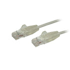 StarTech - Câble Ethernet Cat 6, 3', gris (N6PAT3GRS)-Câble 36 % plus fin pour des installations de câbles flexibles dans les armoires de réseau et les panneaux de gestion des câbles encombrés