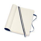 Cahier Grand Format Classique Moleskine - Couverture Souple - Règle - 5" x 8,25" - Bleu Saphir - (606259)-Le papier de cet objet Moleskine est composé de matériaux issus de forêts bien gérées et certifiées FSC et d'autres sources contrôlées.