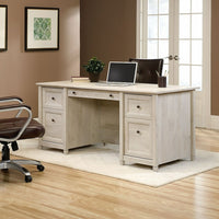 Sauder 65"W La Collection Edge Water Bureau Ministre - Finition Chalked Chestnut-Ce bureau à domicile offre beaucoup d'espace pour un ordinateur et autres objets de travail