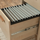 Sauder 66"W La Collection Whitaker Point Bureau Ministre - Finition Natural Maple-   Deux œillets de bureau et des passe-câbles pour le passage des cordons électriques