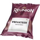 Reunion Coffee Roasters - Ile de la Réunion Privateer Dark Fraction - Paquet de 24 - 2,5 oz-24 paquets de fractions de 2,5 oz par boîte