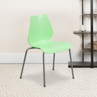 Flash Furniture - Chaise empilable verte de la série HERCULES d’une capacité de 770 lb avec soutien lombaire et cadre argenté-Finition de cadre enduite de poudre argentée avec patins glisseurs en plastique