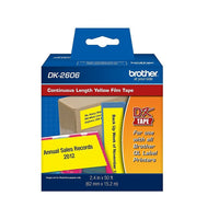 Brother – Ruban de pellicule continu, 2,4 po, jaune, DK2606-Texte noir sur ruban de pellicule jaune