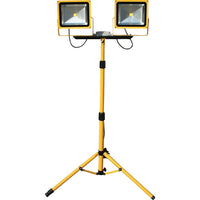 Lind Equipment – Faisceaux de lumière DEL Beacon de 50 W, double avec trépied-Aussi lumineux qu’un 500 W quartz-halogène à faisceau large