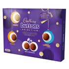 Cadbury UK - Boîte de sélection de boutons mixtes - 375 g-Chaque boîte comprend un mélange de boutons classiques de lait laitier Cadbury : Caramilk, Orange, Chocolat au lait, Bouchées de caramel salé. Découvrez la texture lisse et crémeuse emblématique de Cadbury, appréciée depuis des générations.