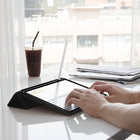 Spigen - Urban Fit pour iPad mini (2021) - Noir-Compatible avec iPad mini 6 (2021)