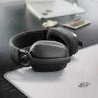 Logitech - Zone Vibe 100 Casque d'écoute léger sans fil avec Micro anti-bruit de fond - Graphite-Légèreté et confort : Doté d'un design léger et d’oreillettes en mousse mémoire, ce casque confortable est conçu pour une utilisation en continu sans vous alourdir, même lors de longues réunions