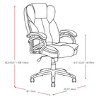 Corliving Chaise de bureau exécutive à dossier haut avec accoudoirs rembourrés, similicuir noir-Siège en mousse recouvert de similicuir noir