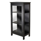 Winsome – Armoire vitrée Poppy-Dimensions générales de l’armoire assemblée 23,63 larg. x 15,75 prof. x 47,24 haut. po. Porte et côtés en verre trempé.