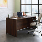 Sauder 59"W La Collection Affirm Bureau Ministre - Finition Noble Elm-  La surface supérieure en mélamine est résistante à la chaleur, aux taches et aux rayures