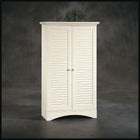 SauderMD – Armoire de rangement de la collection Harbor View, fini blanc ancien-L’armoire de rangement Harbor View dissimule ses rangements derrière des portes-persiennes décorées.