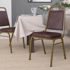 Flash Furniture – Chaise banquet empilable HERCULES à dossier trapèze, siège 2,5 po, doré, vinyle brun (FDBHF1AGBN)-Siège et dossier rembourrés