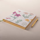 Fringe - Journal Botanica Light - 6 po l x 8,25 po L - 208 pages lignees-Comporte un estampage d'art metallique dore et des bords dores.