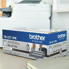 Brother TN227 High Yield Black Toner Cartridges, 2 Pack-Compatible avec ces modèles d’imprimantes et de tout-en-un Brother : HL-L3210CW, HL-L3270CDW, HL-L3290CDW, MFC-L3710CW, MFC-L3750CDW et MFC-L3770CDW