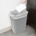 StaplesMD ® Corbeille de 38,5 l, gris-Gris