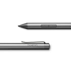 Wacom - Bamboo Ink Gris Stylus 2nd Generation-Prise de notes -Capturez vos idées de manière intuitive. Il vous suffit d'appuyer sur l’icône de l’espace de travail Windows Ink ou de votre application préférée pour prendre des notes : aucun jumelage n'est nécessaire