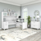 Bush Furniture - Bureau 72 po avec tiroirs Somerset - Blanc-Le tiroir classeur s’ouvre sur des coulisses à roulement à billes pleine extension facilitant l’accès aux documents de format lettre et légal
