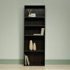 Sauder Beginnings Bibliothèque avec 5 tablettes Finition Merisier Cannelle-Trois tablettes réglables peuvent contenir jusqu'à 25 lb chacun. Tablette intermédiaire fixe peut contenir jusqu'à 30 lb. Tablette de base fixe peut contenir jusqu'à 40 lb