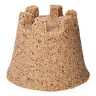 Kinetic Sand - Mini seau de plage de 184 g - Élaboré à partir de sable naturel-Seau amusant : Avec le seau et le sable de plage Kinetic Sand, reproduisez une sortie à la plage. Pour un rangement et un nettoyage faciles, remplissez le seau avec le sable et fermez le couvercle jusqu'à la prochaine utilisation