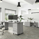 Bush Business Furniture - Bureau d'ordinateur 72 po l Studio A - gris platine-L'engagement de Bush Business Furniture en matiere de securite comprend des tests rigoureux qui respectent ou surpassent les normes ANSI/BIFMA