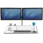 Fellowes - Poste de travail assis-debout Lotus DX - Blanc-Excellence : La technologie Smooth Lift, en attente de brevet, permet à votre poste de travail de rester stable et de changer de position sans effort