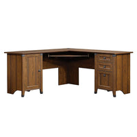 Sauder 66"W La Collection Carson Forge Bureau d’ordinateur d’angle - Finition Washington Cherry-Ajoutez du style à votre lieu de travail tout en économisant de l'espace avec un bureau d'angle