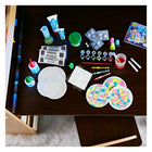 Crayola - Ensemble de laboratoire tie-dye Colour Chemistry-Securitaire Et Non Toxique : Excellent jouet educatif pour les 7 ans et plus.