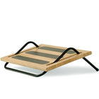 Repose-Pieds Inclinable Humanscale FM100-Le FM100 Foot Rocker offre un soutien du pied sans compromis qui favorise également une circulation saine pendant que l'utilisateur est assis.