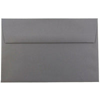 JAM Paper Enveloppes format invitation avec fermeture gommée, 5 3/4 x 8 3/4 po, gris foncé, 100/paquet-Gris foncé