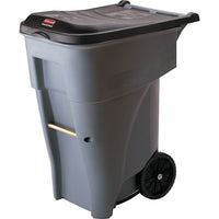BRUTE â€“ Contenants mobiles, 65 gallons américains-Dimensions : 25 prof. x 32,3 larg. x 41,8 haut. (po)
