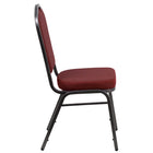 Flash Furniture – Chaise banquet empilable Hercules avec dossier couronne, tissu bourgogne à motifs et cadre argenté, 4/paquet-Conception à dossier couronne